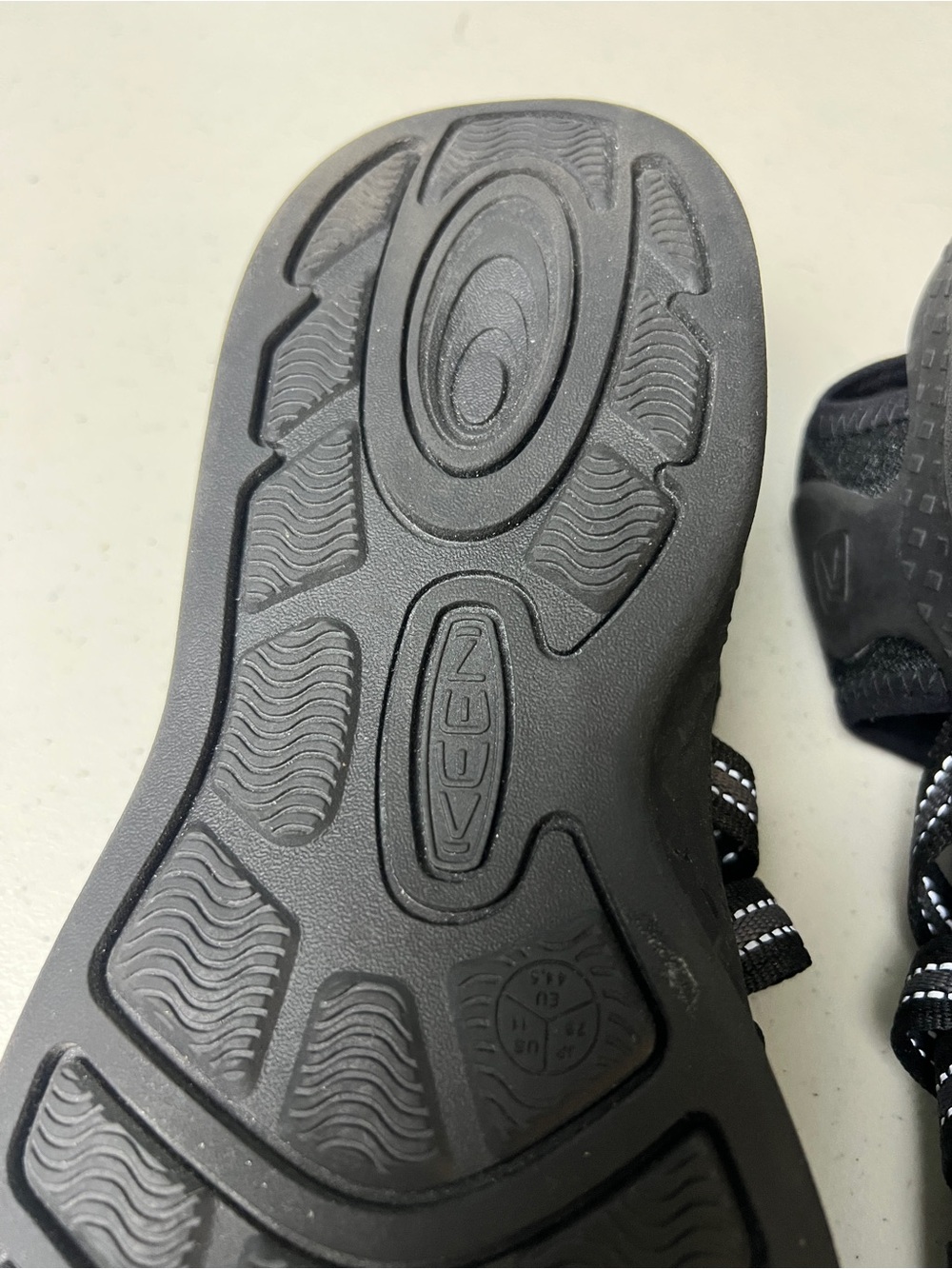 KEEN Waterproof Drift Creek H2 — Men's size 11 - Picture 4 of 11